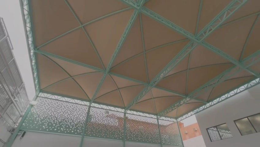 الساحة الجديدة